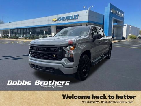 Used 2024 Chevrolet Silverado 1500 Custom AWD/4WD image 3