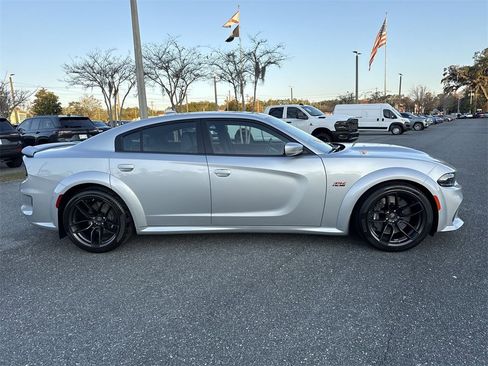Used 2022 Dodge Charger Scat Pack image 2