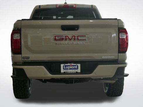 New 2026 GMC Canyon Elevation w/ Convenience Package image 4