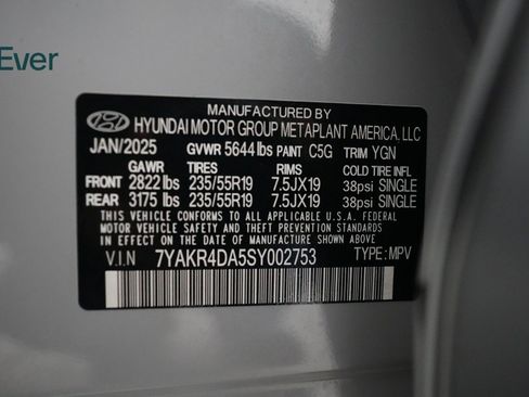 Used 2025 Hyundai Ioniq 5 Limited image 25