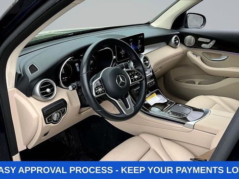 Used 2021 Mercedes-Benz GLC 300 4MATIC image 21