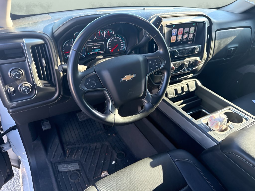 Used 2018 Chevrolet Silverado 1500 LTZ Z71 w/ Redline Edition AWD/4WD image 10
