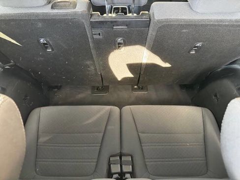 Used 2019 Kia Sorento L image 18