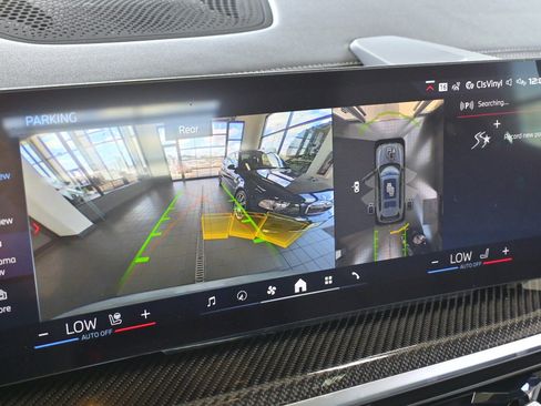 New 2025 BMW X7 M60i w/ Executive Package image 22