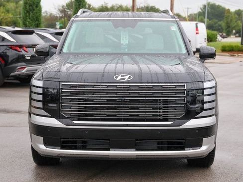 New 2026 Hyundai Palisade Calligraphy FWD image 2