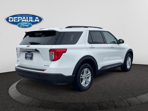 Used 2023 Ford Explorer XLT image 7