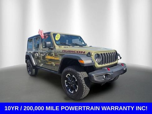 Used 2025 Jeep Wrangler Unlimited Rubicon AWD/4WD image 7