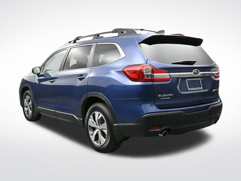 Used 2021 Subaru Ascent Premium w/ Convenience Package image 3