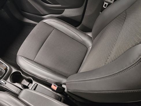 Used 2020 Buick Encore Preferred image 15