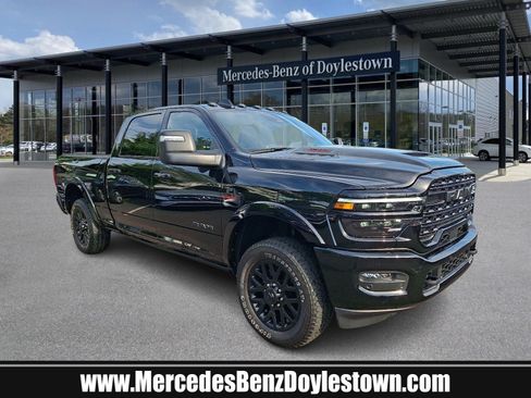 Used 2025 RAM 2500 Limited AWD/4WD image 1