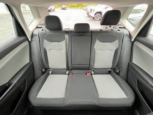 Certified 2022 Volkswagen Taos S FWD image 28