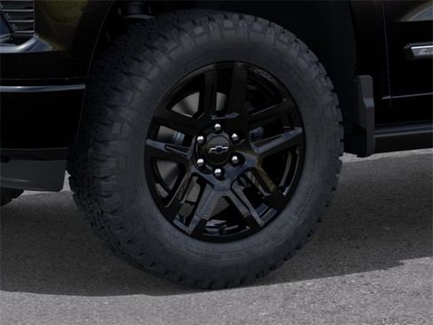 New 2026 Chevrolet Silverado 1500 High Country w/ Midnight Edition AWD/4WD image 9