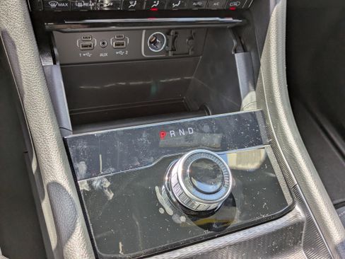 New 2026 Jeep Grand Cherokee L Laredo RWD image 18