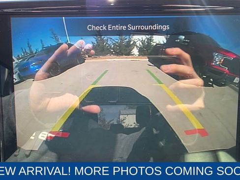 Used 2023 Chrysler Pacifica Touring-L image 20