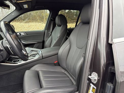 Used 2020 BMW X5 xDrive40i w/ Executive Package image 7