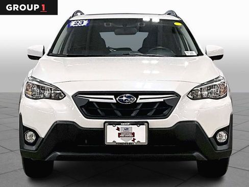 Certified 2023 Subaru Crosstrek 2.0i Premium image 3