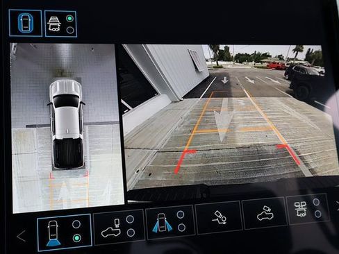 New 2026 GMC Sierra EV Elevation w/ Premium Package image 25