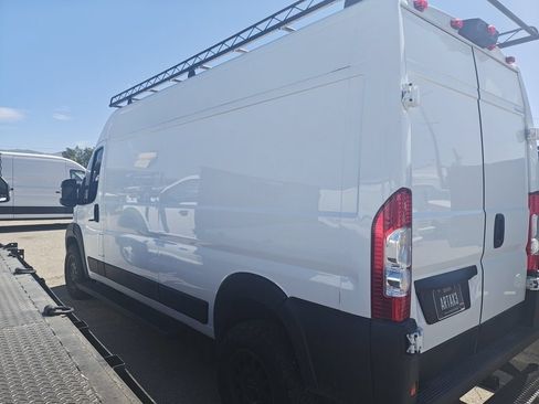 Used 2021 RAM ProMaster 2500 FWD image 7