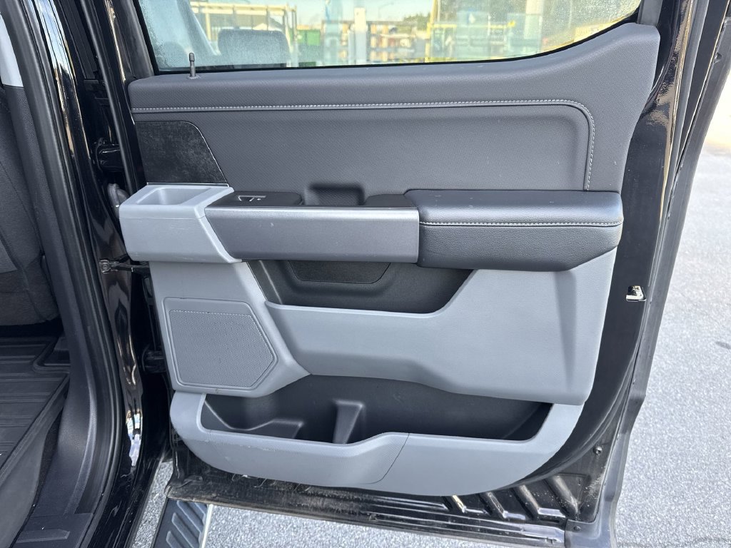 Used 2021 Ford F150 XLT w/ Equipment Group 302A High AWD/4WD image 23