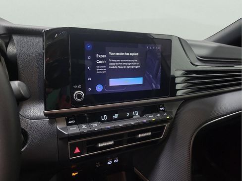 Certified 2025 Toyota Camry SE image 16