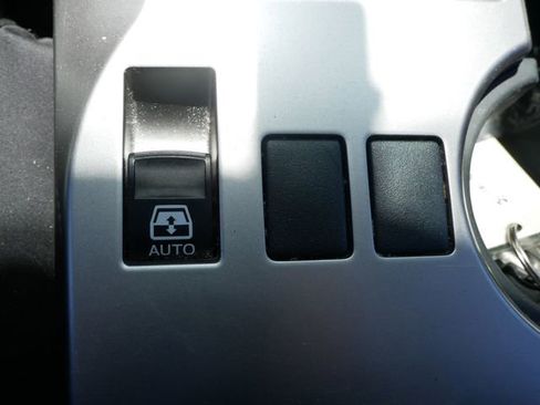 Used 2016 Toyota 4Runner Limited AWD/4WD image 26