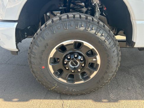 New 2025 Ford F250 Lariat w/ Lariat Ultimate Package image 26