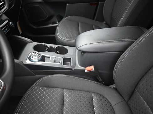 New 2025 Ford Mustang Mach-E Select image 21