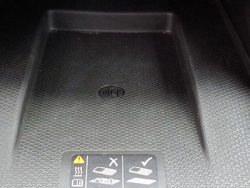 Used 2023 Chevrolet Blazer RS image 24