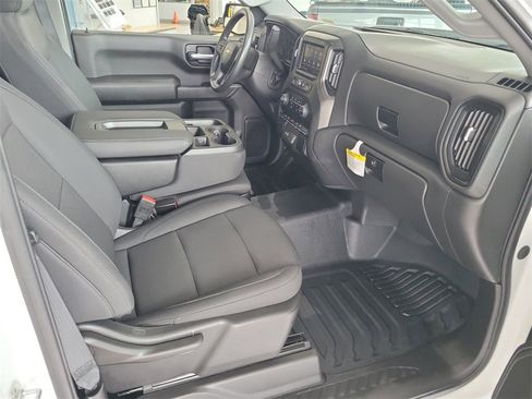 Used 2026 Chevrolet Silverado 1500 W/T w/ WT Value Package image 14