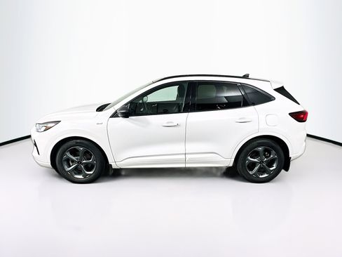 Used 2023 Ford Escape ST-Line w/ Tech Pack #1 image 4