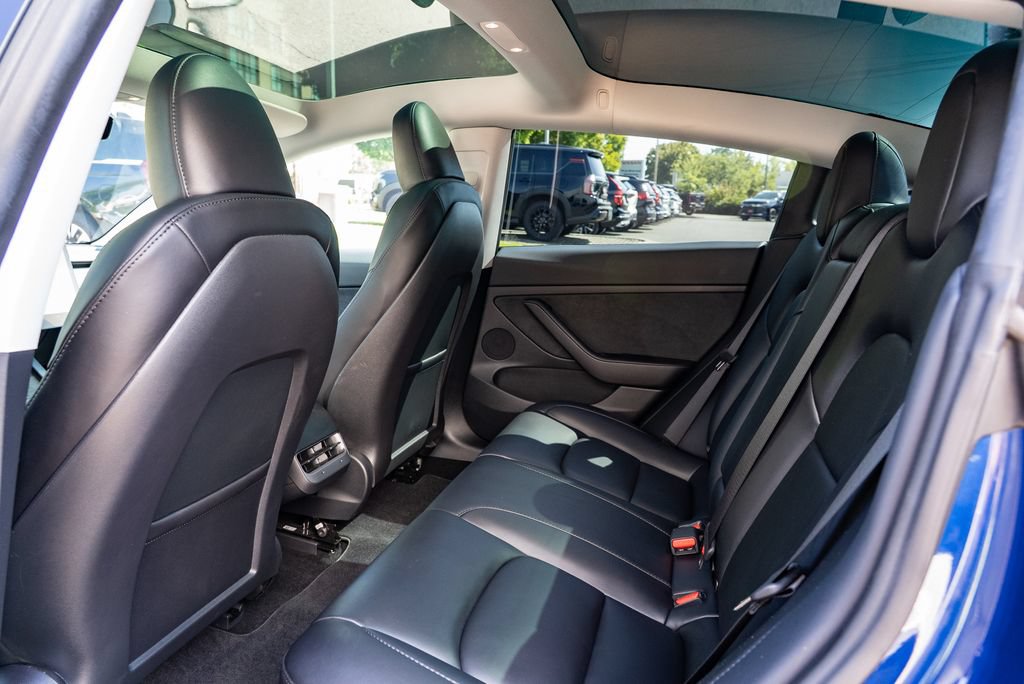 Used 2023 Tesla Model 3 Performance AWD/4WD image 19