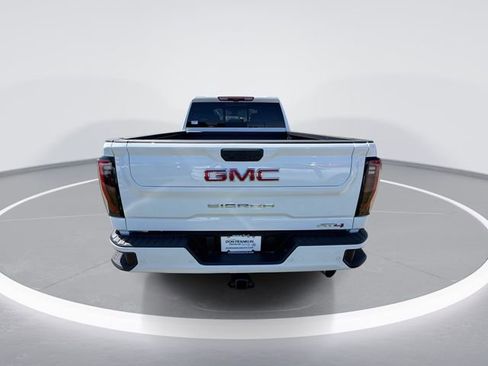 New 2026 GMC Sierra 2500 AT4 w/ AT4 Premium Plus Package AWD/4WD image 7