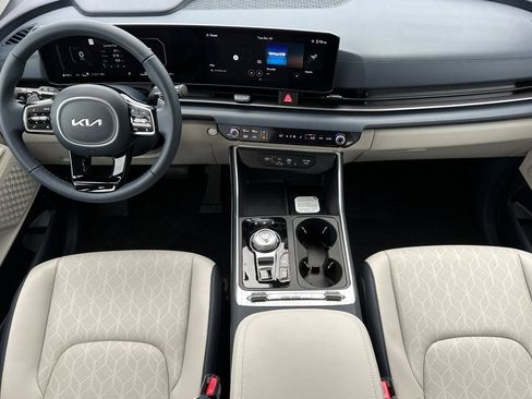 New 2026 Kia Carnival SX image 13
