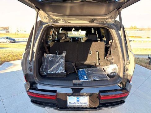 Used 2026 Hyundai Santa Fe Calligraphy image 32