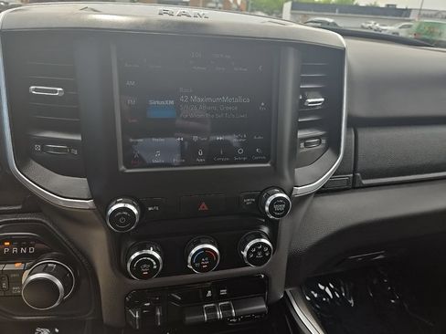 Used 2019 RAM 1500 Big Horn AWD/4WD image 19
