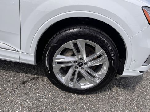 Certified 2022 Audi Q7 2.0T Premium Plus w/ Premium Plus Package image 5