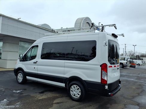 Used 2019 Ford Transit 150 XLT image 8