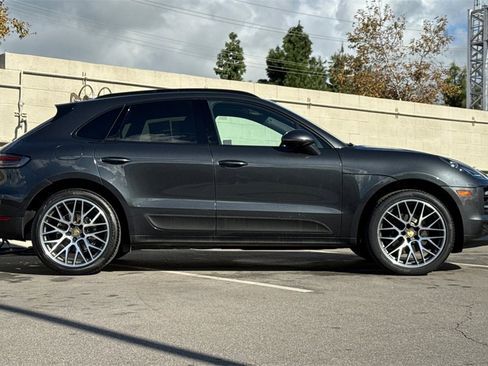 Used 2020 Porsche Macan image 6