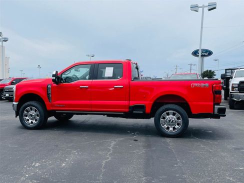 Used 2023 Ford F250 Lariat w/ Lariat Ultimate Package AWD/4WD image 6
