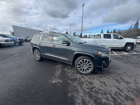 Used 2021 GMC Acadia Denali w/ Denali Ultimate Package image 2