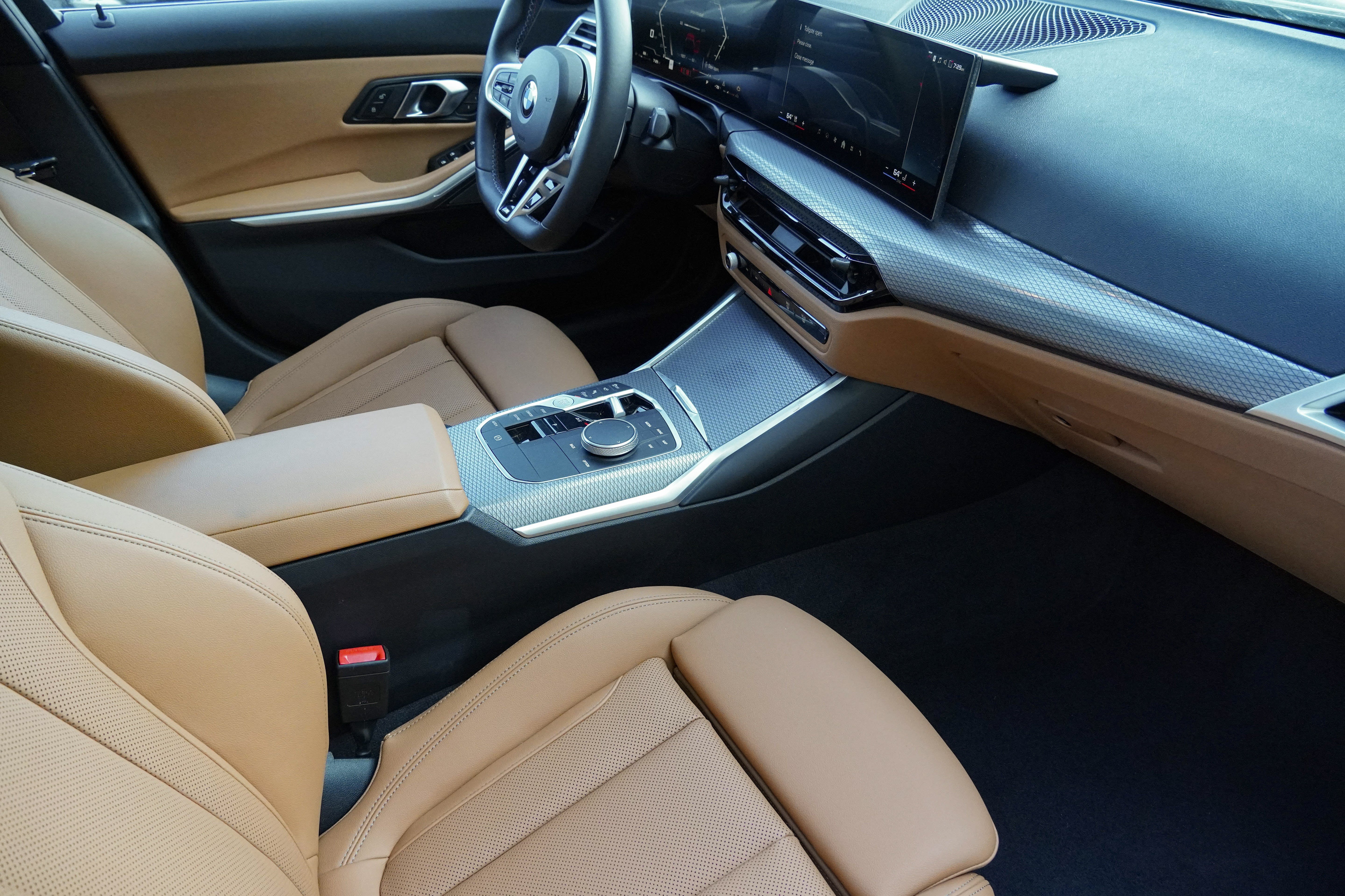 Certified 2025 BMW M340i xDrive AWD/4WD image 7