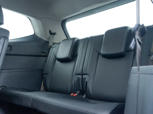 Used 2019 Volkswagen Atlas SEL R-Line image 31