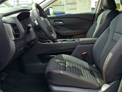 New 2026 Nissan Rogue SV w/ Rock Creek Premium Package AWD/4WD image 12