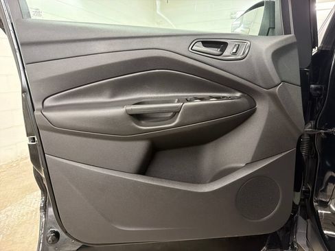 Used 2016 Ford Escape S FWD image 15