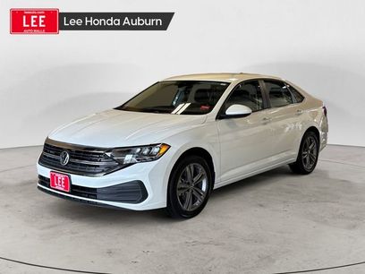 Used 2024 Volkswagen Jetta SE