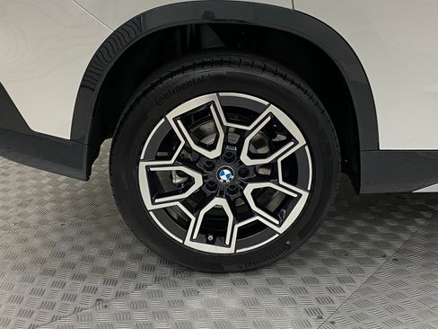 Used 2025 BMW X1 xDrive28i w/ Premium Package AWD/4WD image 10