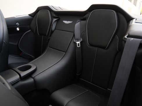 Used 2014 Aston Martin Vanquish Volante RWD image 29