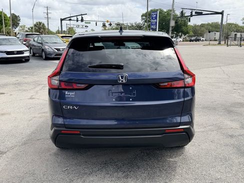 Used 2024 Honda CR-V EX image 6