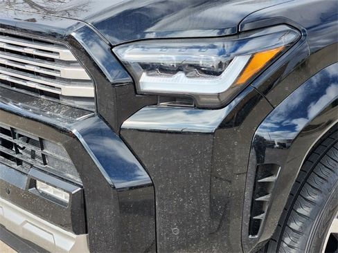 New 2025 Toyota 4Runner Limited image 7