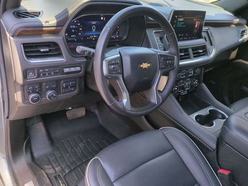 Certified 2022 Chevrolet Tahoe Premier w/ Premium Package AWD/4WD image 11